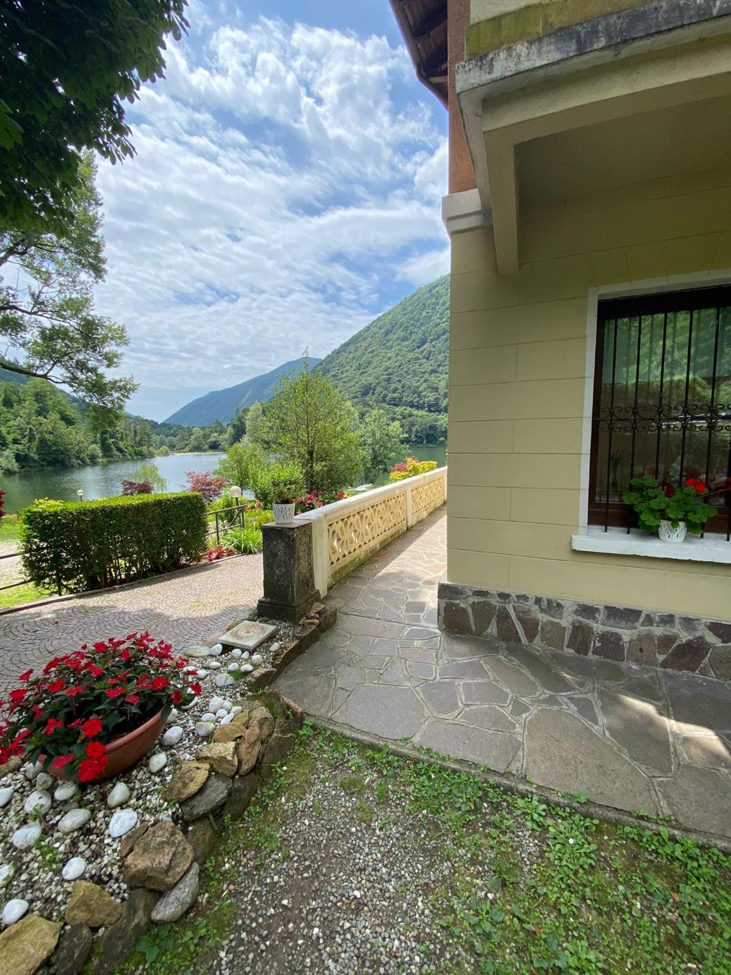 L'Angolino Di Magda: On The Lake-Private Beach! Ghirla 外观 照片